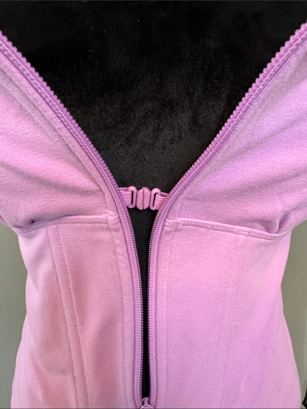 TA3 Corsety Square Neck Sleeveless Top - Picture 3 of 8